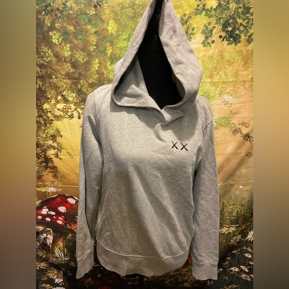 KAWS x Uniqlo x Sesame Street XX Hoodie, Size XS, US Womens, Gray, Preowned - Picture 3 of 12